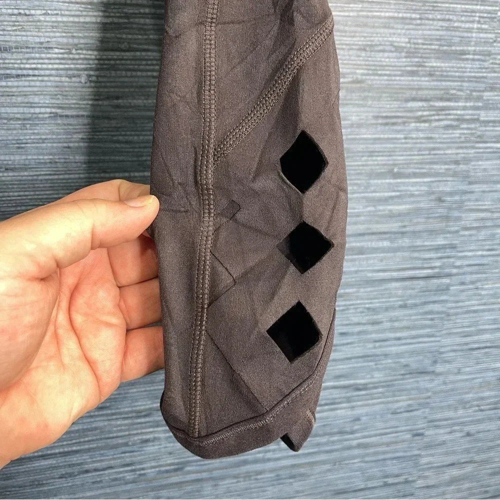 Athleta‎ Spring Forward Capri Leggings XL 14